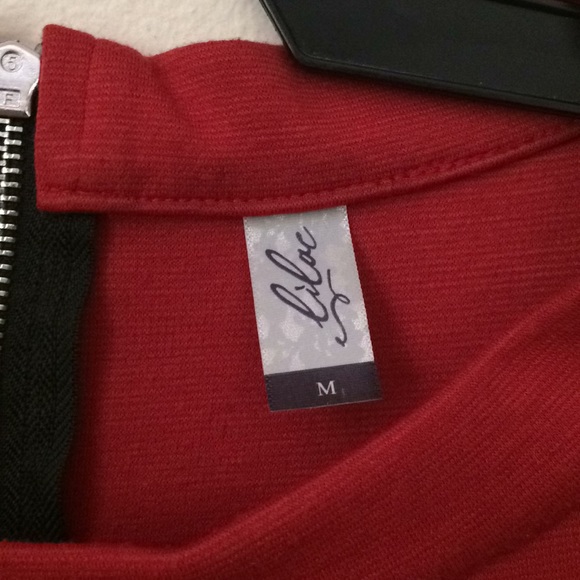 Red Dress long Sleeve - Picture 2 of 3